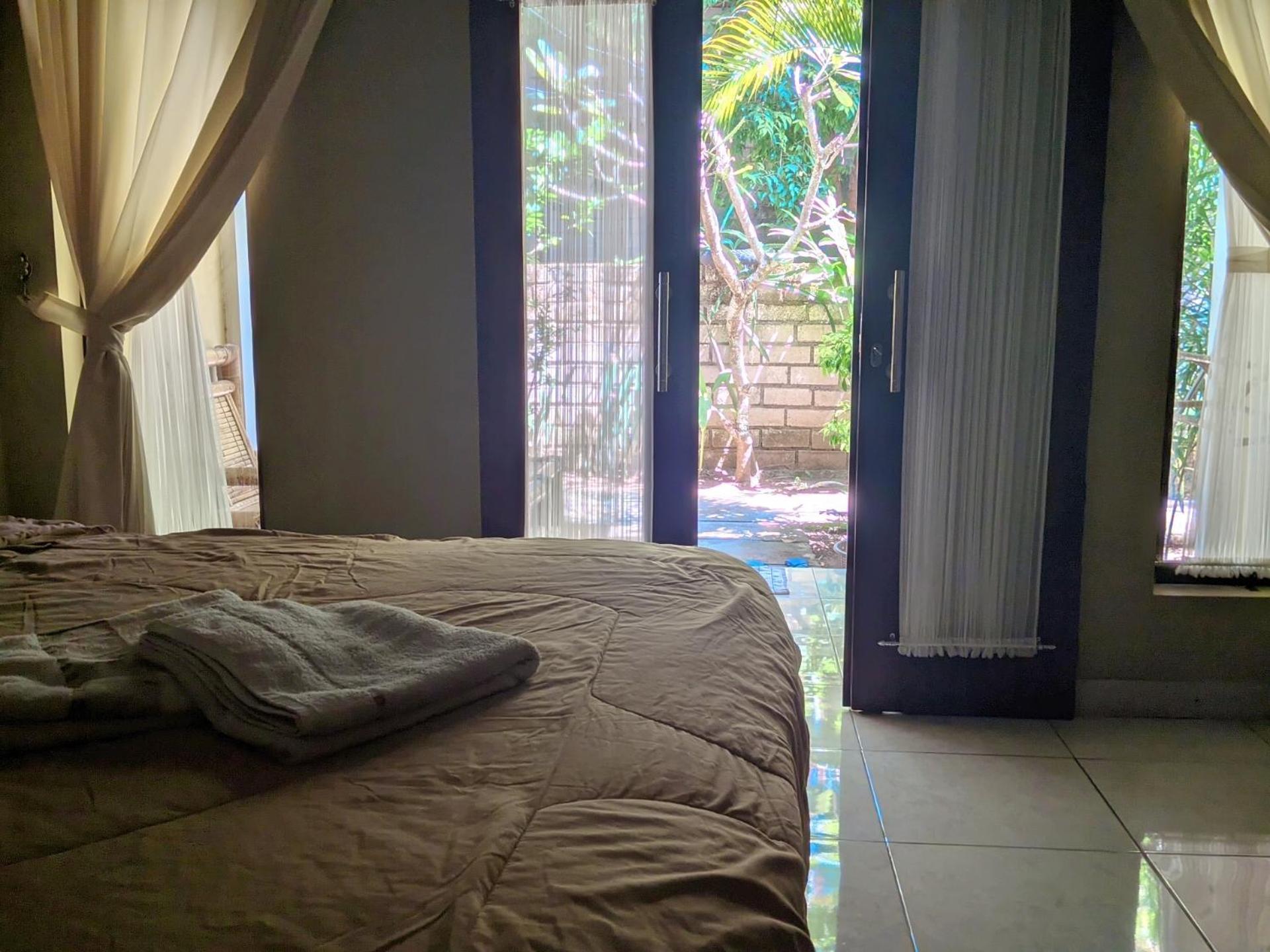 Three V Homestay Kuta  Exterior photo