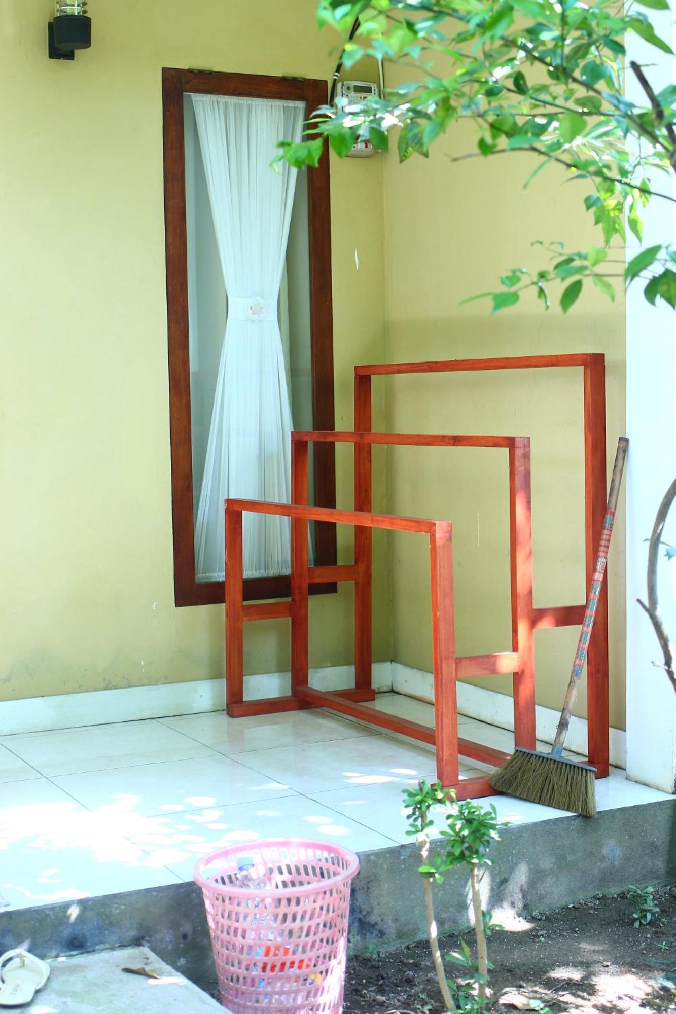 Three V Homestay Kuta  Exterior photo