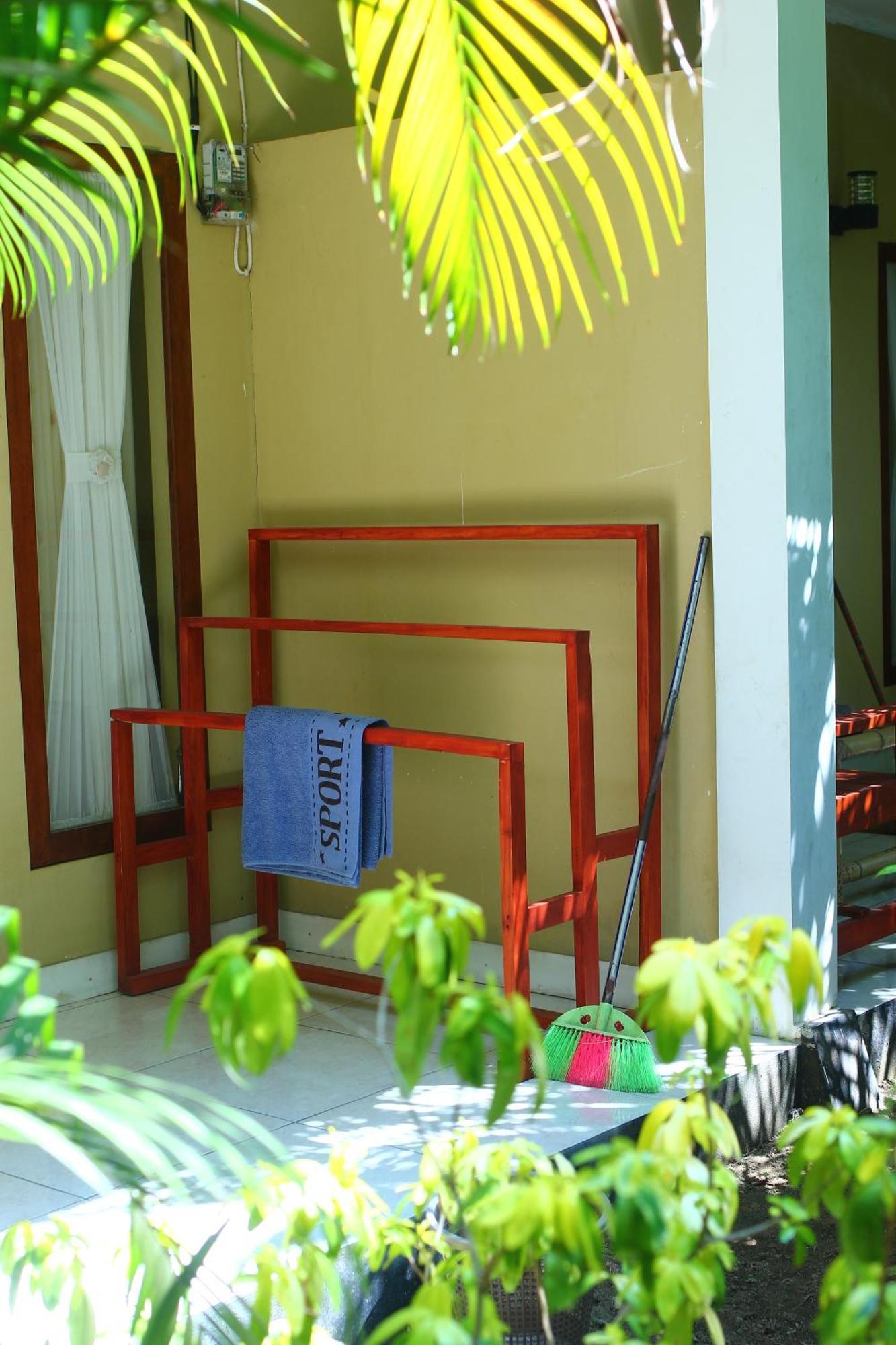 Three V Homestay Kuta  Exterior photo
