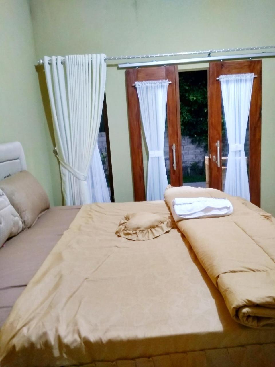 Three V Homestay Kuta  Exterior photo